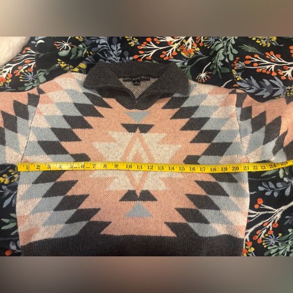 HYFVE Pink and Black Aztec Quarter Zip Cropped Sweater - Picture 7 of 11